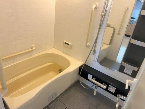 1418大型サイズ、浴室乾燥機付き (風呂)