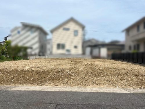 全敷地面積　約８３．９５坪(外観)