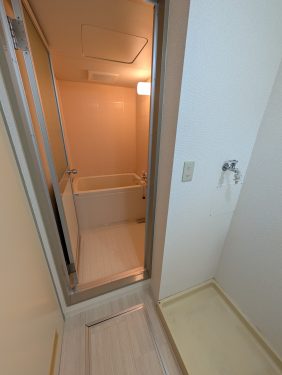 バス・トイレ別