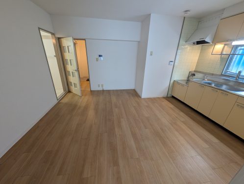 キッチン給湯あり (居間)