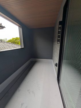 雨の心配なく洗濯物が干せるインナーバルコニー